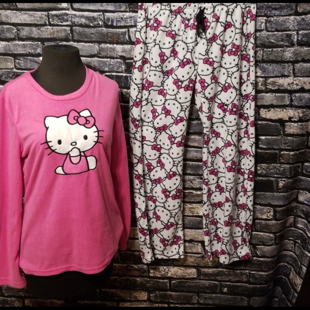 Hello Kitty pajamas